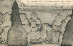 CPA Tours (I et L) Cloitre de la Psalette Musee Lapidaire Chapiteau du Prieure St Leonard IXIe S La fuite en Egypte