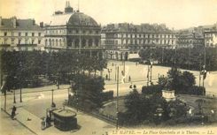 CPA le Havre la Place Gambetta et le Theatre