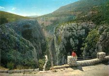 CPM le Verdon vu de la Nouvelle Route de la Polud les Gorges Pittoresques du Verdon