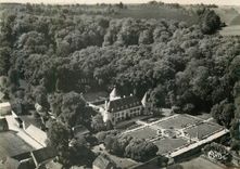 CPM Bussy le Grand (C d'Or) Vue Aerienne du Chateau