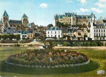 CPM St Aignan sur Cher (L et C) Le Square de la Plage L'Eglise (XIe et XIIe S)