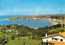 CPM la Tour de Bordaghain Cote Basque Vue sur la Baie de St Jean de Luz