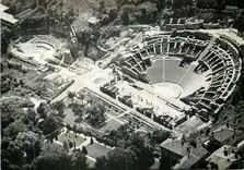 CPM Lyon Vue Aerienne des Deux Theatres Romains