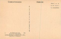 CPA Pointe du Raz Baie des Trepasses Interieur de la Grotte de l'Est Les deux Passages