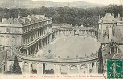 CPA Nancy l'Hemicycle de la Carriere et le Palais du Gouvernement