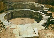 CPM En Pays Romain Nime (Gard)