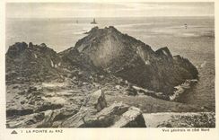 CPA La Pointe du Raz Vue generale et cote Nord 