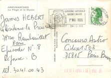 CPM Arromanches La Plage et le Musee