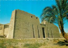 CPM Medinet Habou Facade du Temple de Ramses III