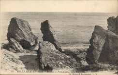 Belle Isle en Mer CPA Rochers a Port Andro pres Loeinaria