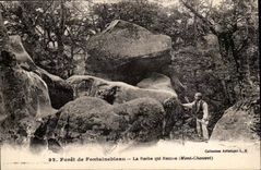 Fontainebleau CPA the drill the Rock which stirs up (Cauvet Mount)