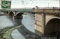 Vichy CPA the bridge on Allier