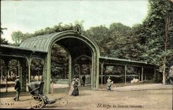 Vichy CPA covered galleries