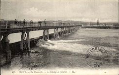 Vichy CPA the footbridge the racecourse