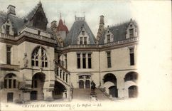 Pierrefonds CPA le chateau Le beffroi