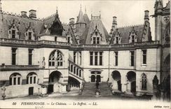 Chateau de Pierrefonds CPA La chapelle