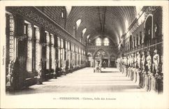 Chateau de Pierrefonds CPA SAlle d'armure