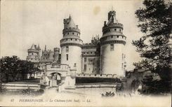 Chateau de Pierrefonds CPA Le chateau (cote Sud)