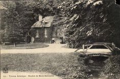 Artistic Versailles CPA Trianon Boudoir of Marie Antoinette