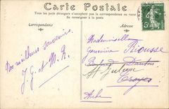 Pierrefonds CPA Rue Notre Dame et le chateau