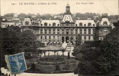 Le Havre CPA L'hotel de ville 