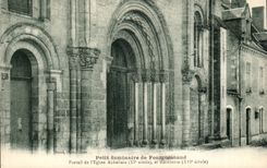 Indre- kleines Seminar von Fontgombaud - Gatter der Abteikirche - CPA