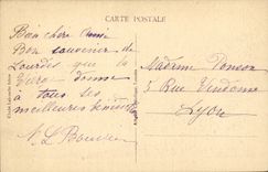 Lourdes - Entrance of the esplanade the Basilica - CPA