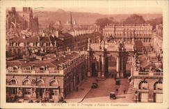 Nancy - L'Arc de Triomphe et Palais du Gouvernement - CPA 