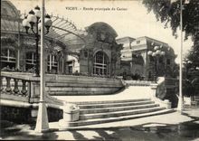 Vichy CPA main entrance of the casino