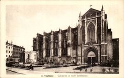 Toulouse CPA Cathedrale et jardin St Etienne
