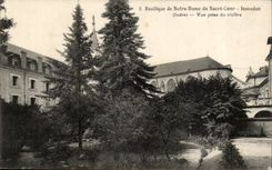 Basilique de Notre Dame du Sacre coeur Issoudun CPA Vue prise du cloitre