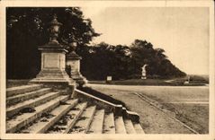 Saint Germain in Bush hammer CPA the park