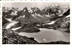 Chamonix CPA Le lac blanc et a Chaine du Mont blanc