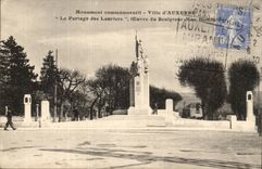 Town of Auxerre CPA the division of the Bay-trees Works of the sculptor max Blondet
