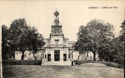 Cognac CPA the town hall