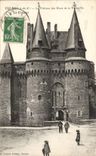 Vitre CPA Le chateau des Ducs de la Tremoille