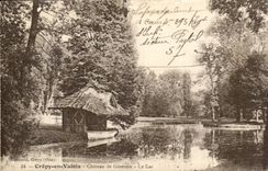 Crepy in Valois CPA Castle of Geresme the lake