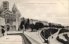 Angouleme CPA Cathedrale St Pierre et Remaprt desais