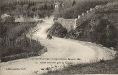 Puy of Dome-Circuit of Auvergne Cuts Gordon Bennet 1905 - Large turning close the Basaque-Car-CPA