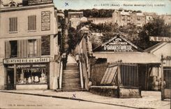 Laon - Municipal Staircase - Dyeing of the Station - Drapery - Garage - CPA