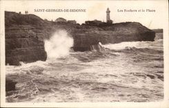 St Georges de Didonne CPA rocks and the headlight (lighthouse)