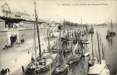 Royan CPA the port station of the boats of sin