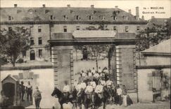 Moulins CPA District Vilalrd (soldiers militaria)