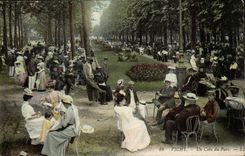 Vichy CPA a corner of the park