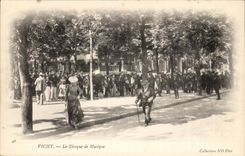 Vichy CPA the kiosk of music