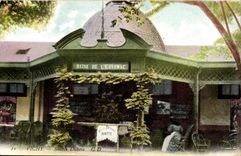 Vichy CPA Source Dubois (queen of the stomach)