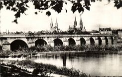 Moulins CPA the Regemortes bridge