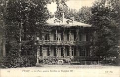 Vichy CPA the park Old house of Napoleon III