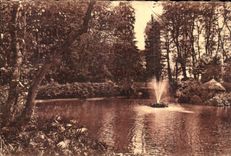 Vichy CPA the basin in new the park