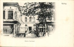 Vichy CPA Larbaud Source